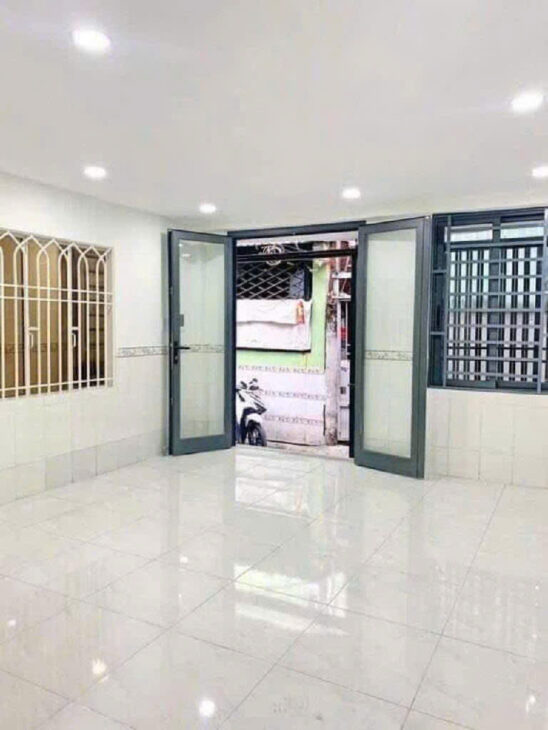 BÁN NHÀ 2 TẦNG, TÂN PHÚ, QUẬN 7. DTSD 70M2 – DÒNG TIỀN ỔN ĐỊNH – CHỈ 3.2 TỶ