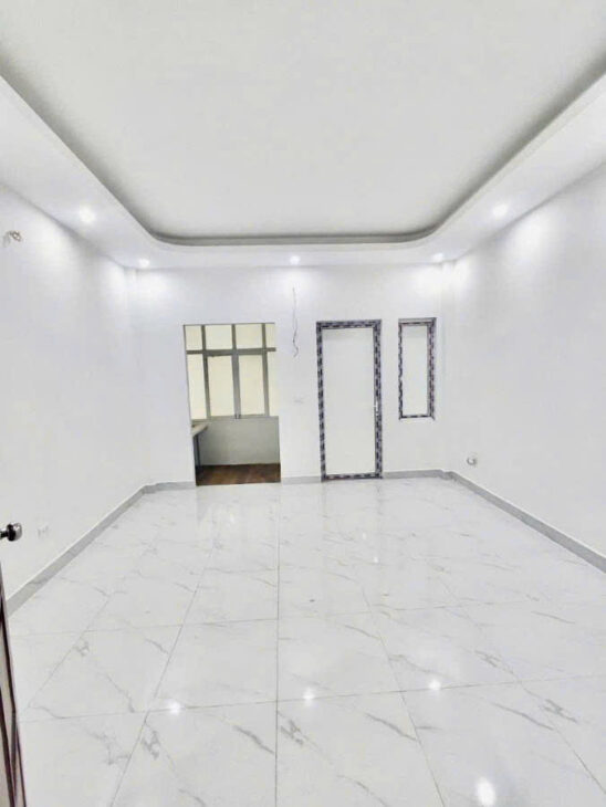Bán Nhà Tây Sơn Đống Đa ngõ thông thoáng gần phố nhà mới ớ ngay đón tết DT45m giá 7,8 tỷ