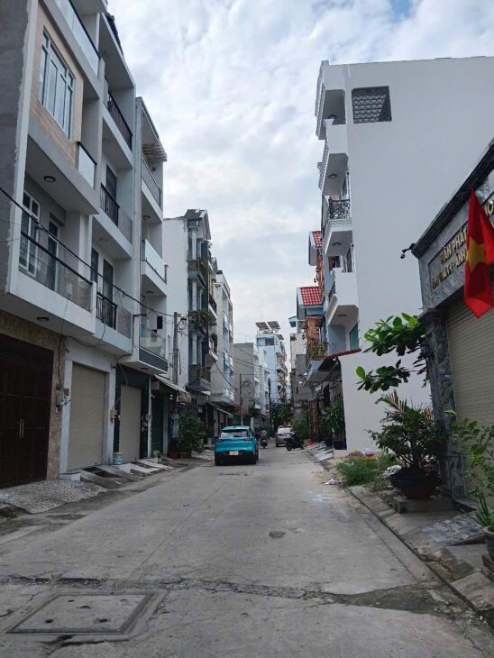 BÁN NHÀ 3 TẦNG 5 PHÒNG NGỦ, 55M2, GIÁ 4.6 TỶ – BÌNH HƯNG HÒA, BÌNH TÂN, HCM – SỔ ĐỎ CHÍNH CHỦ