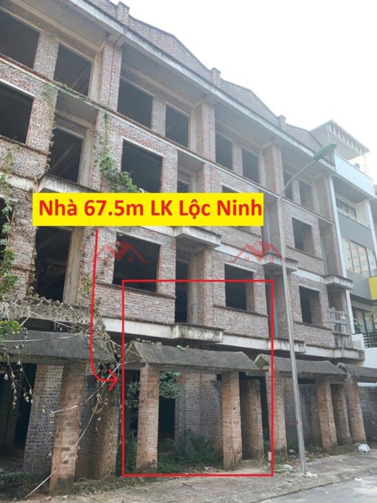 SIÊU PHẨM NHÀ LK LỘC NINH GIÁ 7,8 TỶ TẠI TT CHÚC SƠN-CHƯƠNG MỸ D/T:67,5M