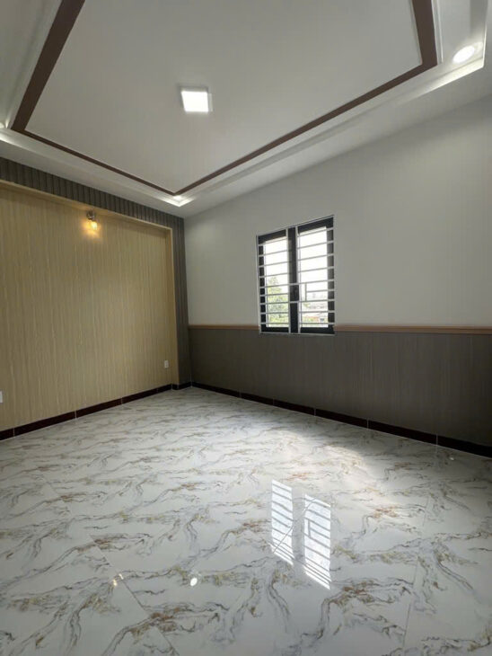 Bán nhà HXH thông Liên khu 2-5, BTĐông, Bình Tân, DT 64m2 – 4 × 16 – 4 tầng, Giá 6.39 tỷ TL.