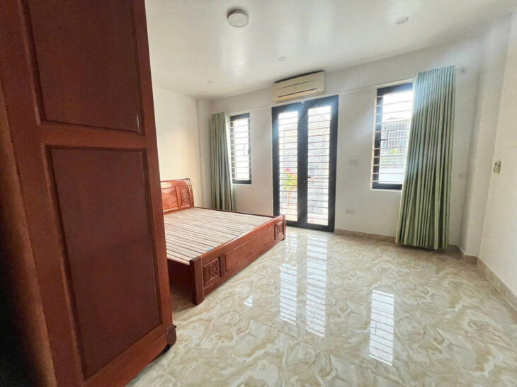 NHÀ MỚI ĐỦ NỘI THẤT, NGÕ THÔNG-KINH DOANH PHỐ NGỌC THỤY- LONG BIÊN, 46/35M2, 7.9 TỶ.