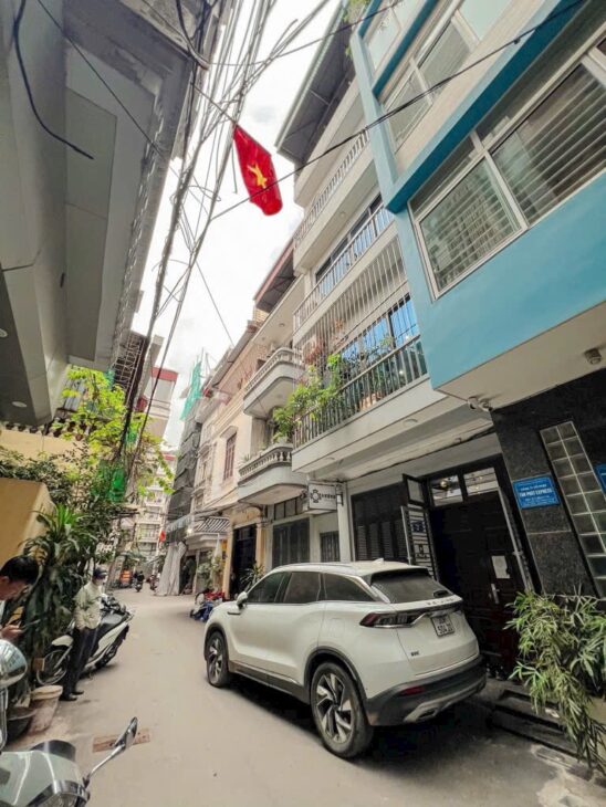 SIÊU PHẨM NHÀ PHỐ HOÀNG VĂN THÁI – 56M2 X 5 TẦNG X MT 4.7 MÉT – GIẢM MẠNH ĐÓN TẾT