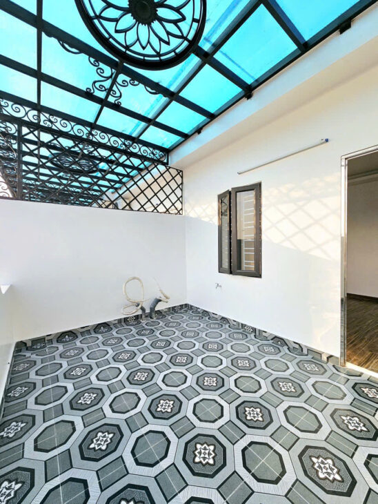 Nhà phố Hồ Sen – Lê Chân, 50m 4 tầng mới tinh – ô.tô đỗ cửa 24h – Giá 4.98 tỉ