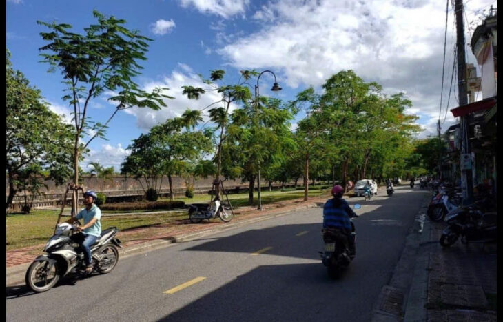 ???? Nhà 2 tầng view Đại Nội cực đẳng cấp và hiếm có Đặng Thái Thân giao nhau với Lê Huân