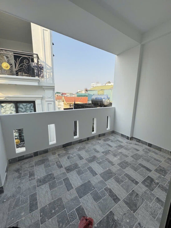 ???? BỒ ĐỀ 30M2 – 5 TẦNG , mới keng mt 3,7 vị trí hiếm đẹp chỉ nhỉnh 6 tỷ