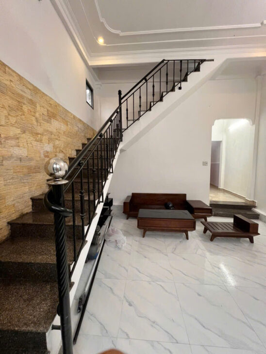 ⭐️ Với 1,x Tỷ. Cần Bán Nhà 2 Tầng – Đường Ngự Bình, Phường An Cựu, TP. Huế