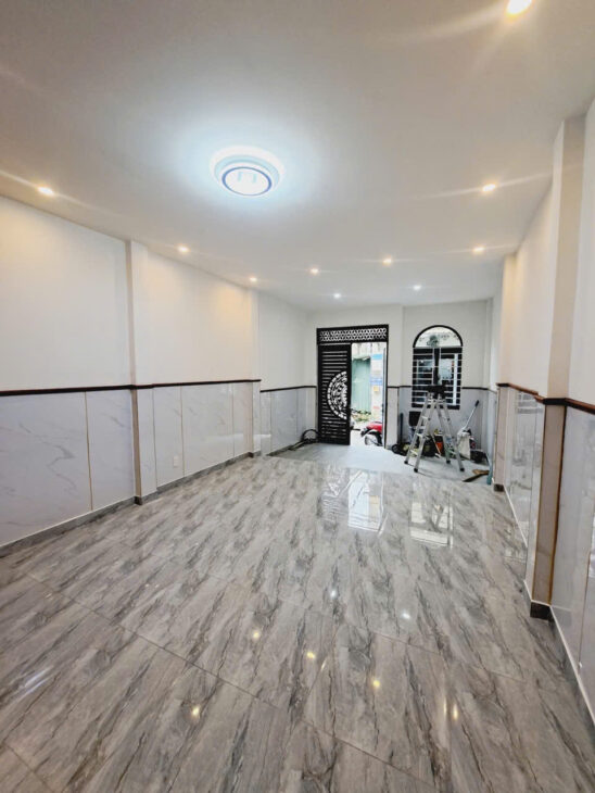 SIÊU PHẨM NGAY CHỢ PHẠM ĐĂNG GIẢN GIÁP LÊ TRỌNG TẤN – 46m2 – 2 TẦNG MỚI ĐẸP Ở NGAY – GIÁ CHỈ 3.x TỶ