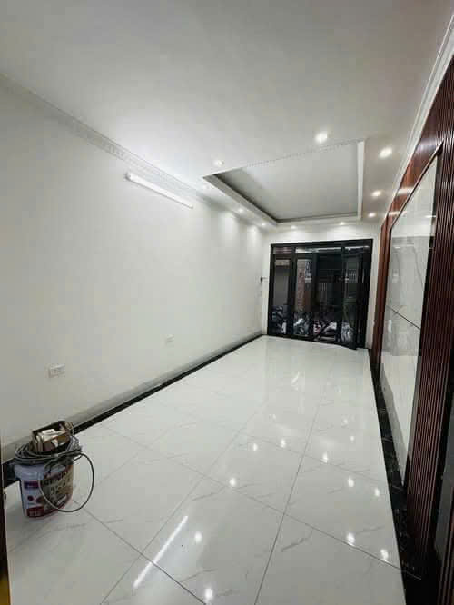 BÁN NHÀ ÂU CƠ – TÂY HỒ – 40M2 x 5T – 3.3M – 6.5 TỶ – NHÀ MỚI – NGÕ Ô TÔ DỪNG ĐỖ 24/7