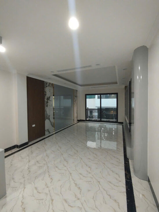 PHỐ VỌNG – HAI BÀ TRƯNG – 60M2 x 7T – MT 5M – 31.2 TỶ – Ô TÔ NGỦ TRONG NHÀ – THANG MÁY