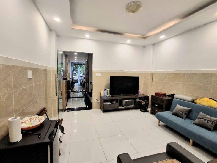 Biệt thự Q7 TRUNG TÂM Q7 TÂN KIỂNG Ngang 4.1 x 18 6 tấm