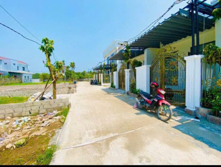 Đất đẹp kiệt ô tô TDP Tây Trì Nhơn , Phường Phú Thượng , Tp Huế sát trường Tiểu Học , Mầm Non