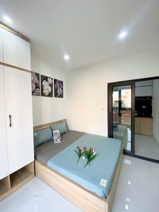 Bán nhà Dòng Tiền tại ngõ 72 Tôn Thất Tùng, 13,5 tỷ, 52m2,7 Tầng Thang Máy , 12PN, 12WC, Đống Đa