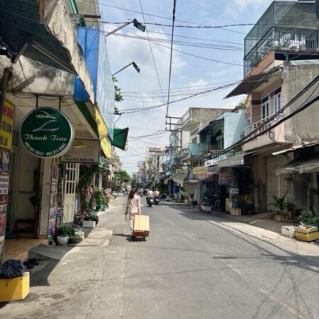 GẤP BÁN GIẢM 200 TRIỆU – GIÁ MỚI 6.8 Tỷ MẶT TIỀN KINH DOANH – MIẾU BÌNH ĐÔNG GẤP BÁN GIẢM 200 TRIỆU – GIÁ MỚI 6.8 Tỷ MẶT TIỀN KINH DOANH – MIẾU BÌNH ĐÔNG