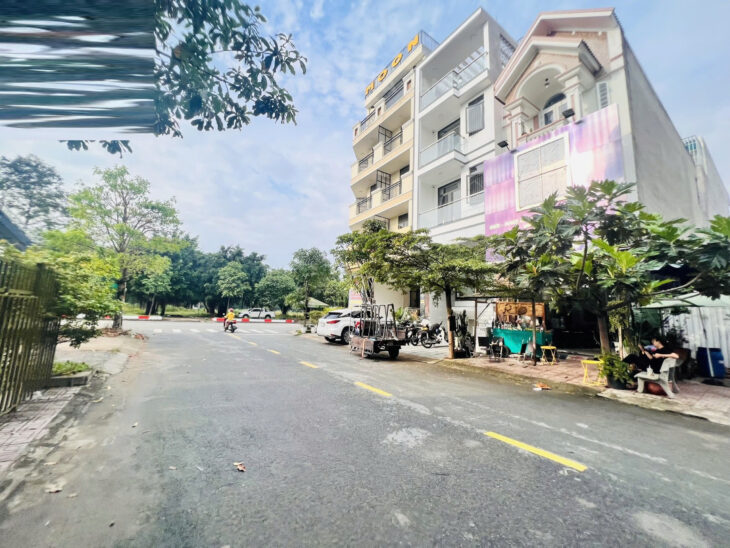 ĐẤT MẶT TIỀN ĐƯỜNG GS2 GẦN BIGC DĨ AN- 81M2- GIÁ 6.5 TỶ.