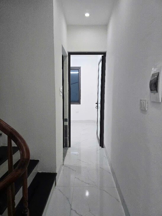 Đông Thiên Lĩnh Nam Nhà Mới 33m 3 Tầng 4 Phòng, Trước Nhà Xe SH Quay Đầu