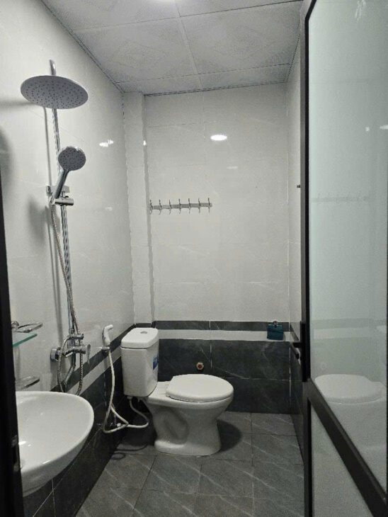 Đông Thiên Lĩnh Nam Nhà Mới 33m 3 Tầng 4 Phòng, Trước Nhà Xe SH Quay Đầu
