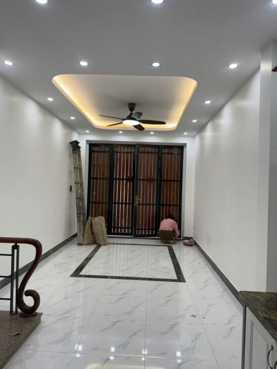 TỨ LIÊN – TÂY HỒ – DT35M2 X5T – MT4M – 5.6 TỶ – GẦN HỒ TÂY – THOÁNG SÁNG VÔ CÙNG