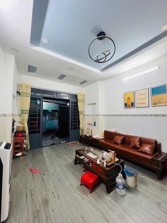TÂN HOÀ ĐÔNG – DT: 52m2 ( 4 x 13 ) 2 TẦNG – 2PN – HẺM XE TẢI – CHỈ NHỈNH 4 TỶ
