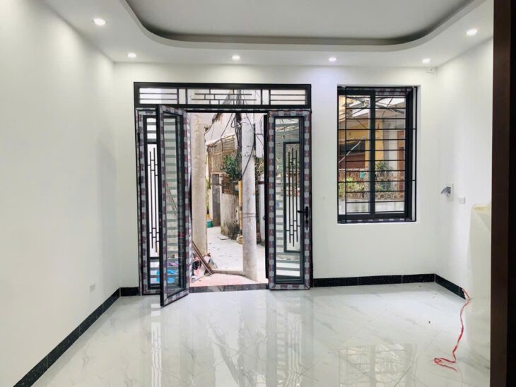 Bán nhà Phú Lương-Hà Đông,DT 33m2 x 5T, MT 4.5m, ô tô đỗ cửa, gần đại học đại nam . Giá về 6.9tỷ