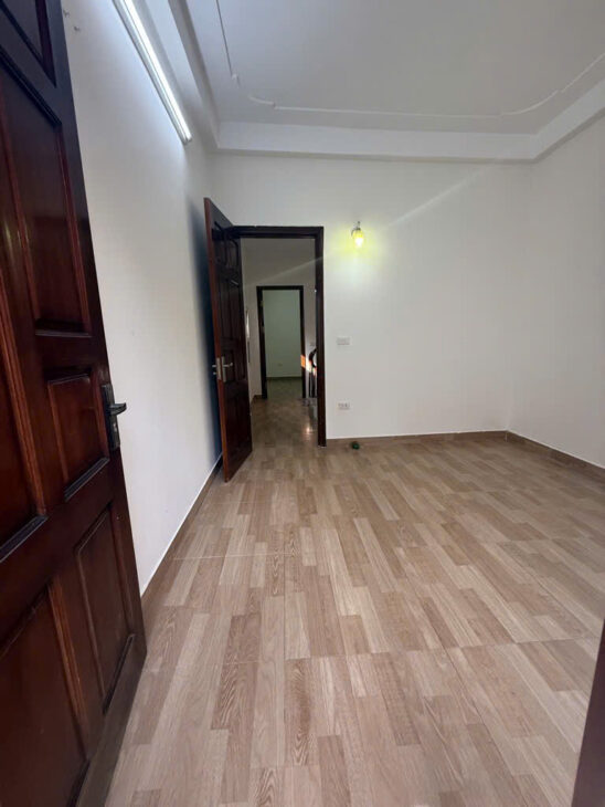 BÁN NHÀ XINH LUNG LINH ĐÓN TẾT DIỆN TÍCH 40M , MẶT TIỀN 4.2M GIÁ CHỈ 5.1 TỶ SIÊU HIẾM CÒN