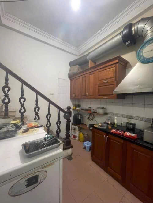 VỊ TRÍ ĐẮC ĐỊA- Ô TÔ TRÁNH – KINH DOANH SẦM UẤT – VIEW HỒ – NGÕ THÔNG