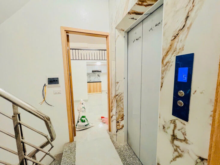 PHÙNG KHOANG SIÊU PHẨM 6 TẦNG THANG MÁY – NHÀ 9 PHÒNG NGỦ THOÁNG SÁNG – FULL NỘI THẤT – 43M – 10.9