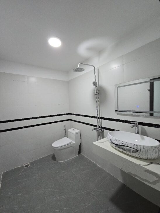 Bán nhanh trước TẾT nhà ĐẸP 45m2 * 4 Tầng * 4 ngủ Đường Giải Phóng – quận Hoàng Mai