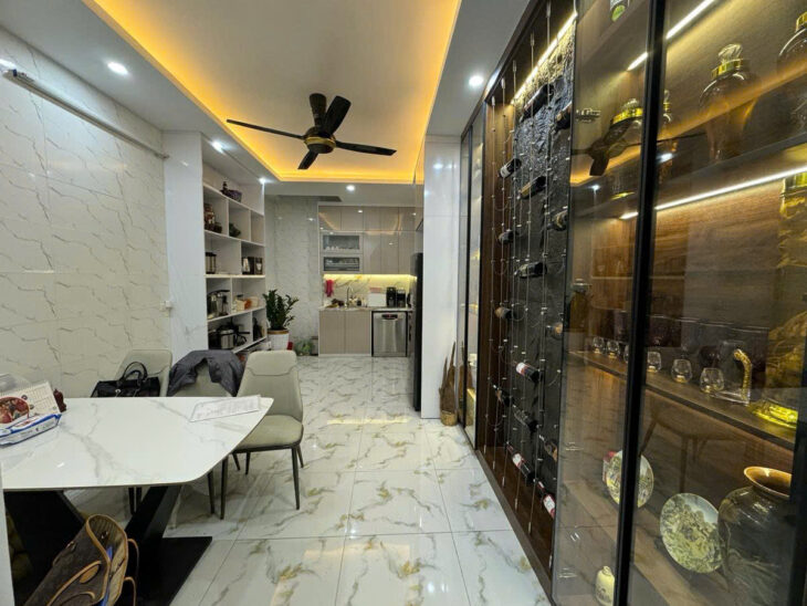 BÁN GẤP NHÀ PHỐ HẠ ĐÌNH, THANH XUÂN – 5 TẦNG HIỆN ĐẠI, 46M2 – CHỈ 7,65 TỶ