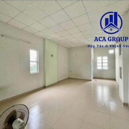 ???? CHO THUÊ NHÀ 3 TẦNG trước mặt BÀ TRIỆU – giá thấp! ???? CHO THUÊ NHÀ 3 TẦNG trước mặt BÀ TRIỆU – giá thấp!