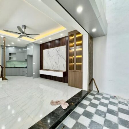 BÁN NHÀ TRƯƠNG ĐỊNH, HOÀNG MAI, GẦN Ô TÔ TRÁNH, SD 40M2, 5.98 TỶ(CTL)