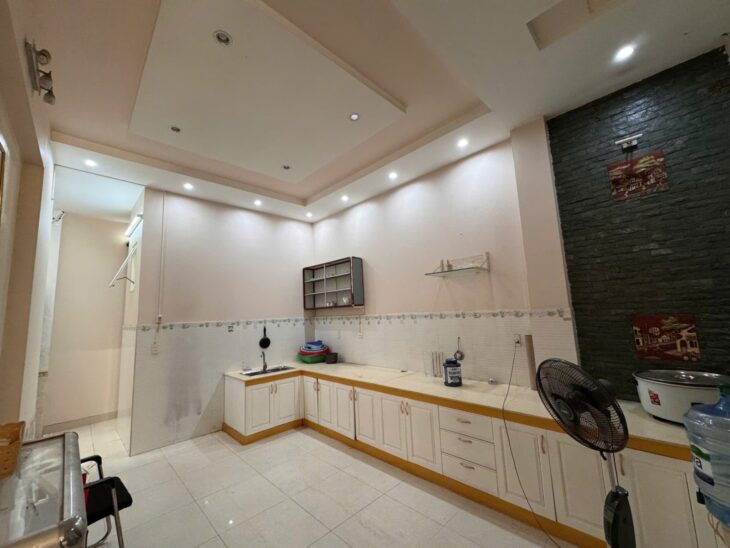 BIỆT THỰ 171M2 HẺM NHỰA Ô TÔ TRÁNH NHAU Đường Nguyễn Duy Trinh, Bình Trưng Tây, GIÁ TỐT NHẤT QUẬN