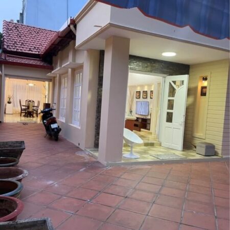 CHÍNH CHỦ Cho Thuê ( Để Ở ) BIỆT THỰ Sân Vườn – GIÁ Tốt – Vị Trí Tại : Phường 4 – Vũng Tàu – Bà Rịa