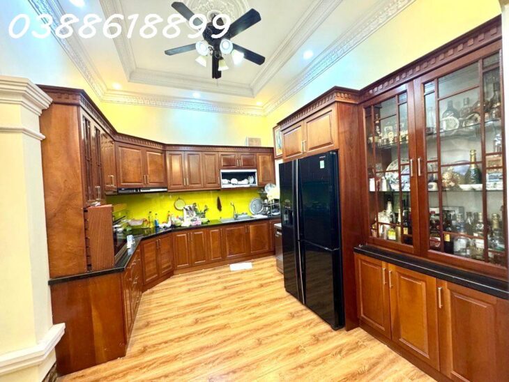 NHÀ MẶT PHỐ NGUYỄN VĂN LINH, LONG BIÊN, 280/302M, MT 10M, KINH DOANH, GIÁ CỰC TỐT, 37.4 TỶ
