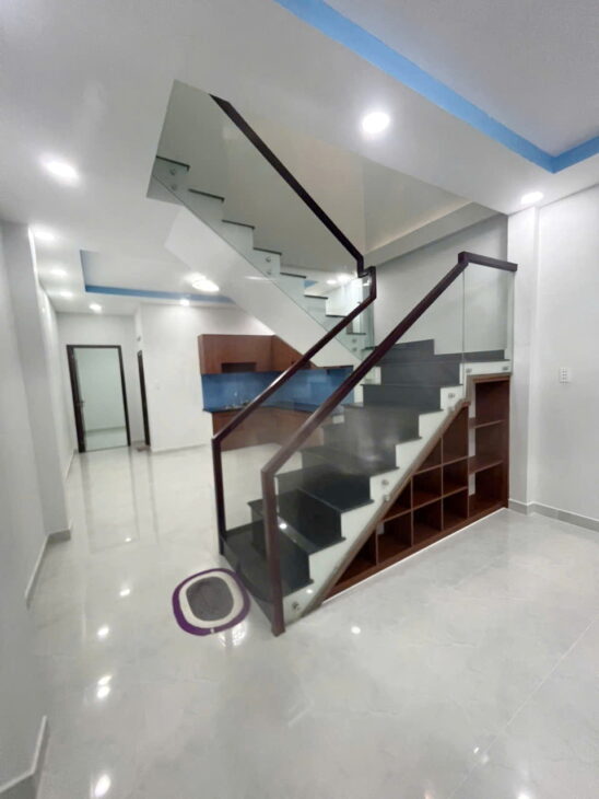 Nhà 2 tầng mới hẻm C2 Phạm Hùng Bình Hưng Bình Chánh. Giá 3,2 tỷ TL