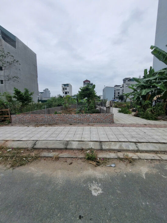 Bán gấp lô đất 75m2 đẹp mặt tiền 6m được xây 7 tầng cạnh Vân Canh Hud, Trịnh Văn Bô