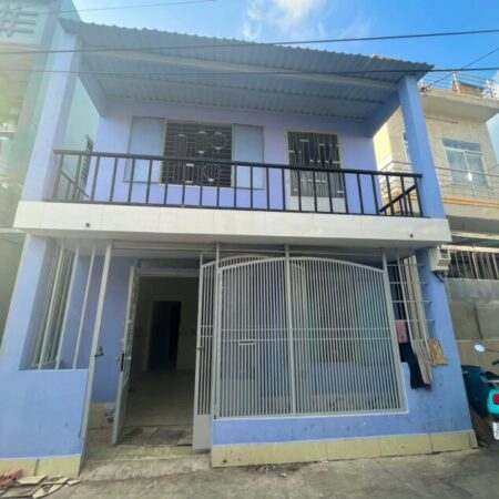 BÁN NHÀ 2 TẦNG TÂN XUÂN HÓC MÔN – 55M2 – 50M RA MẶT TIỀN. GIÁ CHỈ 3 TỶ TL.