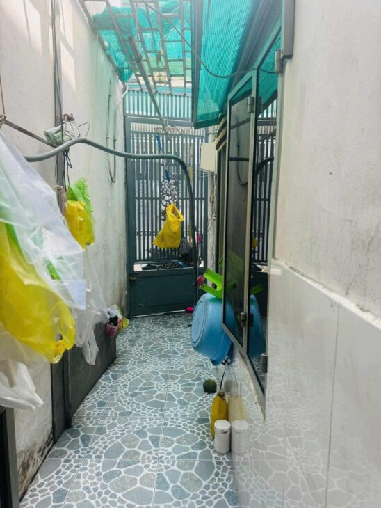 BÁN NHÀ MỘT TRỤC HẺM 3M TÂN THỚI HIỆP 21 – NHÀ 2 TẦNG XÂY KIÊN CỐ BTCT – KHU VỰC DÂN CƯ SẦM UẤT