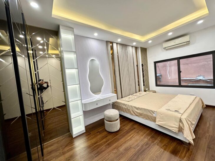 SIÊU HIẾM TT THANH XUÂN GẦN HỒ – NHÀ ĐẸP ĐÓN TẾT – 6 TẦNG LỘNG LẪY – FULL NỘI THẤT NHỈNH 6 TỶ.