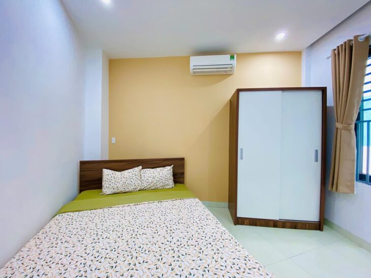♥ Nhà cách 45m ra Dũng Sĩ Thanh Khê, 70m2, 3 tầng cực xịn, 5PN, 3.x tỷ nhỏ