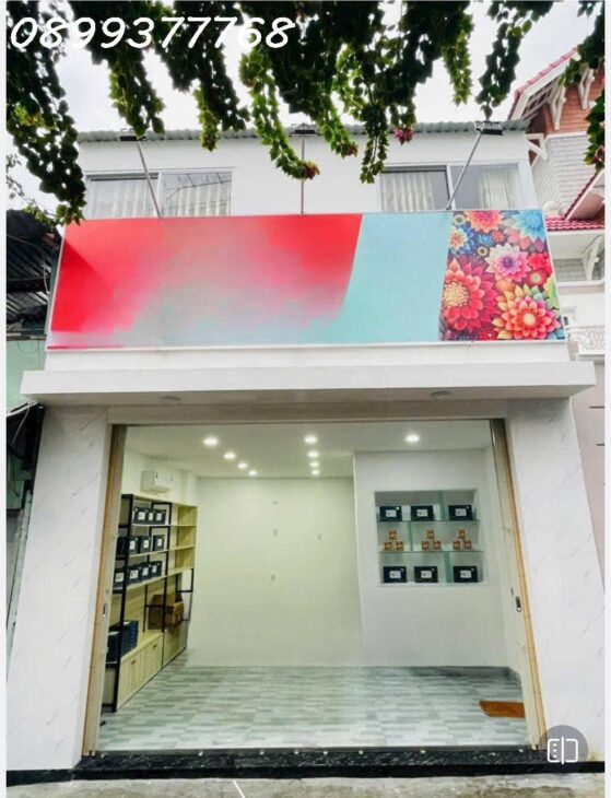 Bán nhà mặt tiền đường Núi Một Nha Trang thuận tiện kinh doanh