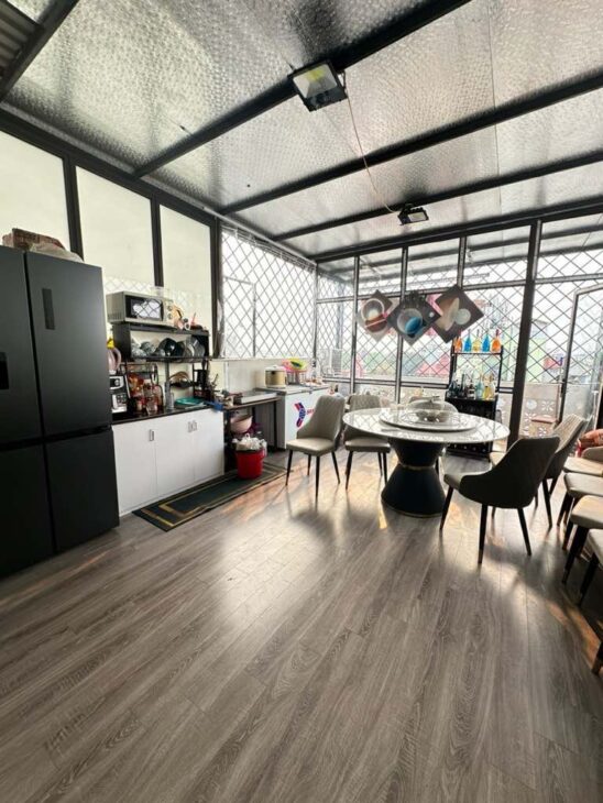 bán nhà mặt phố Đàm Quang Trung, 41m x6tầng, mặt tiền 5m, thang máy, vỉa hè, nở hậu, kinh doanh