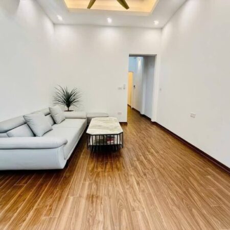 9.x Tỷ – Nhà mới 5 tầng, Ngã Tư Sở, ôtô qua nhà, Kinh doanh bất chấp.