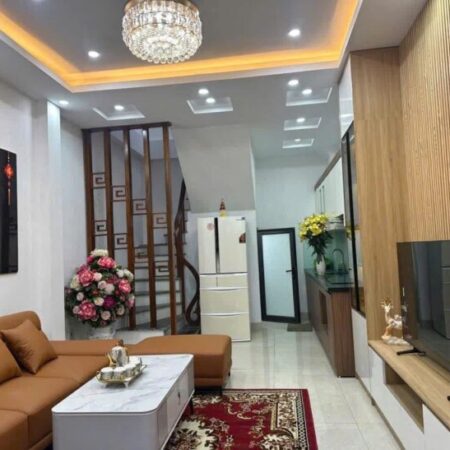 BÁN NHÀ PHỐ NGỌC LÂM 53M2 * 4 TẦNG * 6.85 TỶ , FULL NỘI THÂT BÁN NHÀ PHỐ NGỌC LÂM 53M2 * 4 TẦNG * 6.85 TỶ , FULL NỘI THÂT