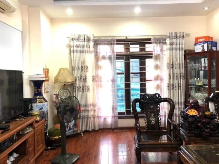 NHÀ MẶT PHỐ NGUYỄN LƯƠNG BẰNG, ĐỐNG ĐA, 141M2 4 TẦNG MT 4.5M, GIÁ RẺ CHỈ 28 TỶ