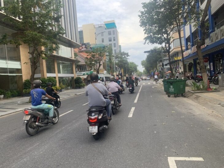 Măt tiền 2 tầng kinh doanh sầm uất – Trần Phú – Hải Châu-Giá chỉ 19 tỷ.