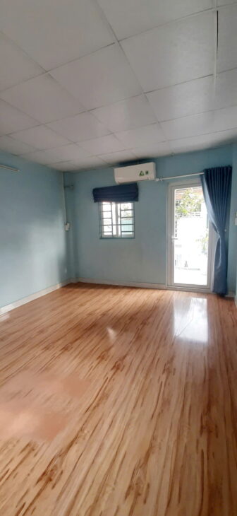 Căn góc 3 tầng sau lưng căn MT Phan Văn Trị P7Q5. Giá 6,88 tỷ TL