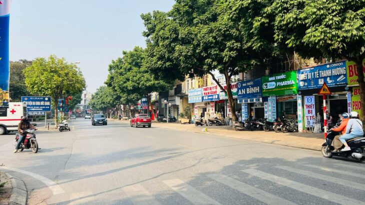 Siêu phẩm mặt phố Trường Lâm, 88m x 7 tầng, thang máy, bể bơi, vỉa hè, kinh doanh ngày đêm Siêu phẩm mặt phố Trường Lâm, 88m x 7 tầng, thang máy, bể bơi, vỉa hè, kinh doanh ngày đêm
