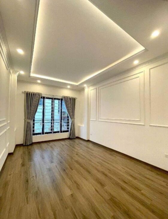 Bán nhà đẹp Ngọc Thuỵ – Full Nội Thất- Gần Ô tô- 5 tầng – Nhỉnh 5 tỷ