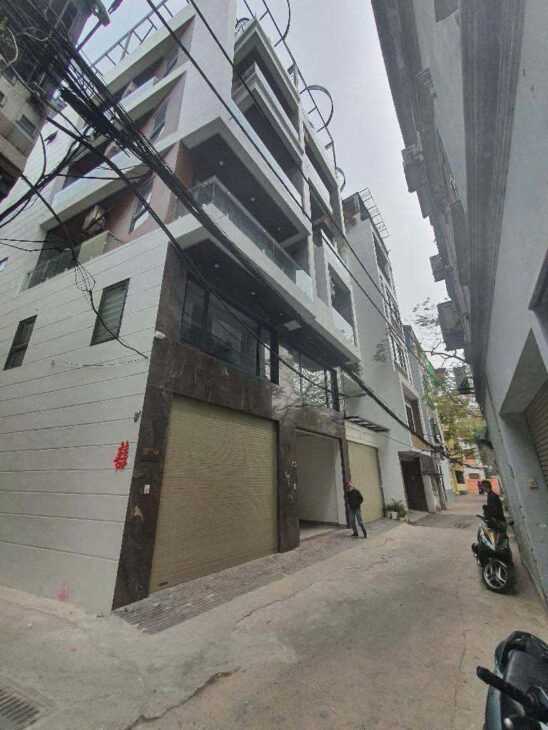 Hiêm – Ô tô tránh – Lô Góc – kinh Doanh- Bán nhà Ngọc Thuỵ -40m2 4 tầng-4.3 tỷ TL)